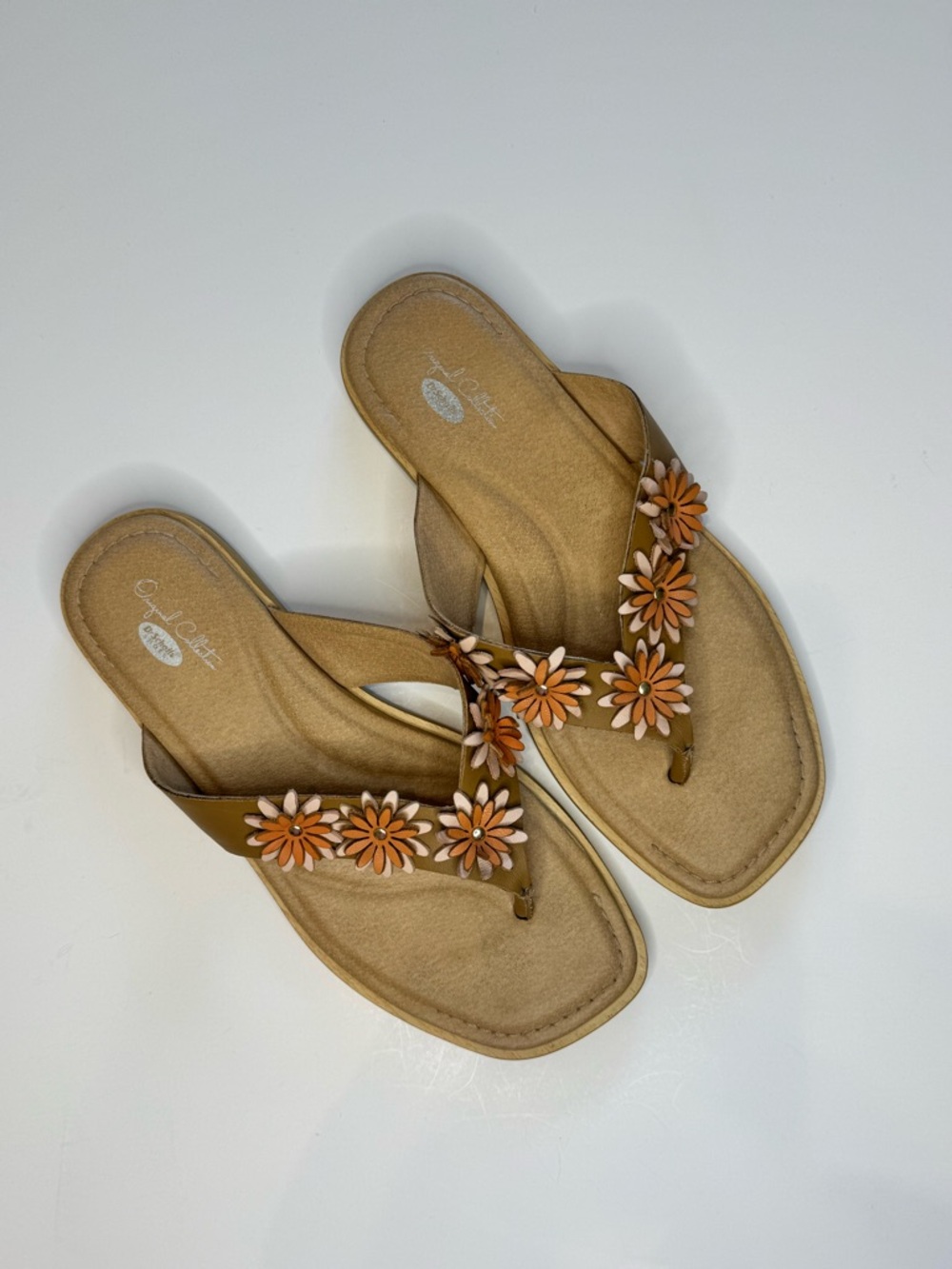 Dr Scholls Tan and Flower Sandal